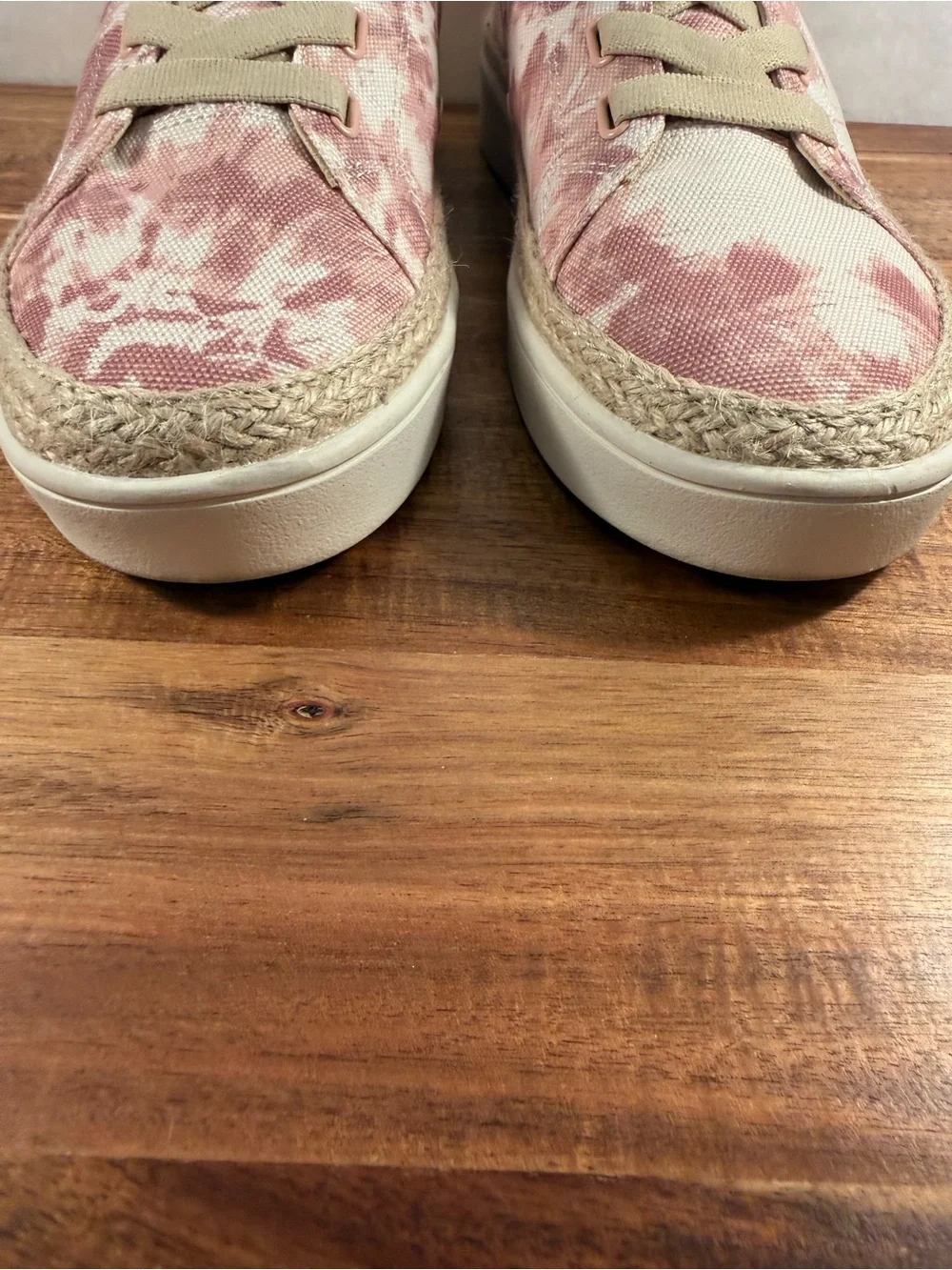 Spenco Malibu Lane Canvas Slip-On Sneaker in Pink Tie-Dye S